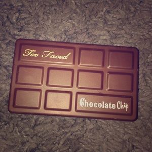 Too Faced Eye Shadow Pallette
